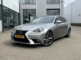 Lexus IS thumbnail 68