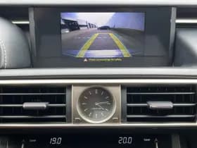 Lexus IS thumbnail 70