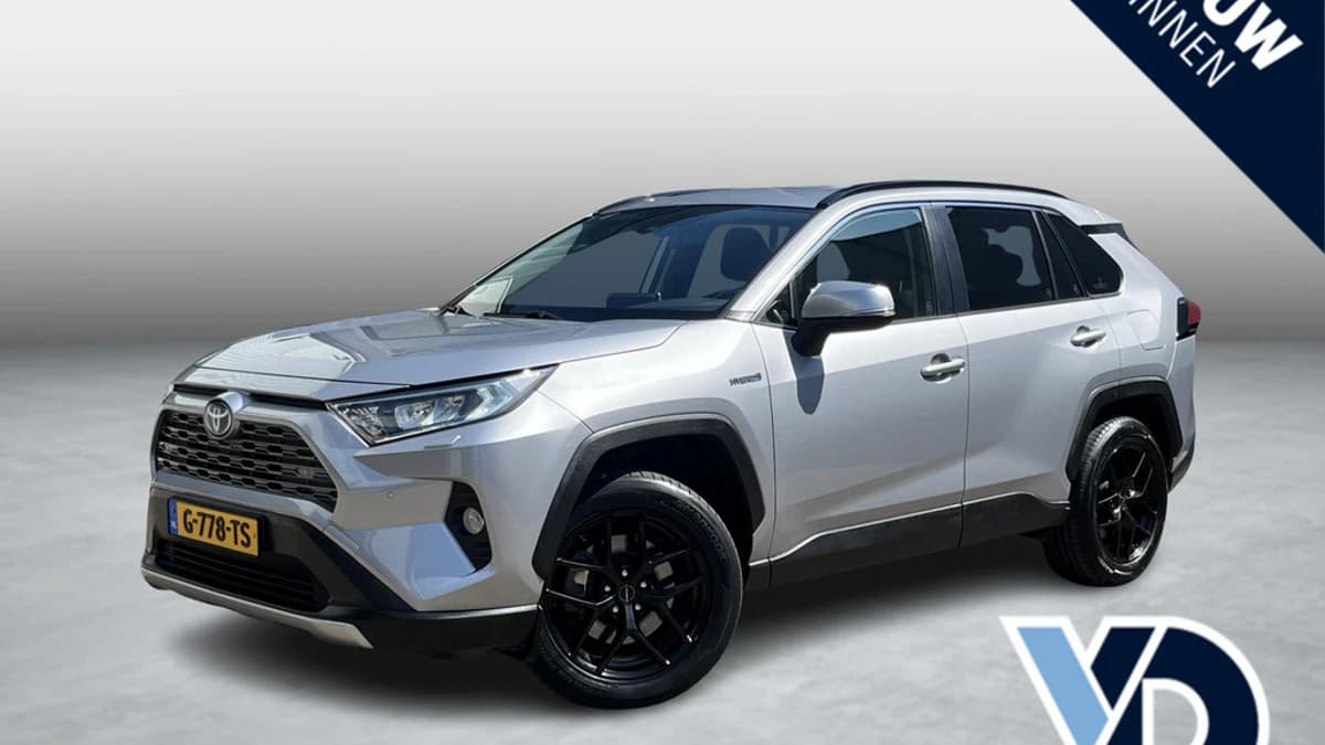 Toyota RAV4 — foto 1