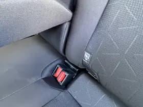 Toyota RAV4 thumbnail 19