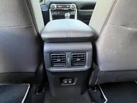 Toyota RAV4 thumbnail 26
