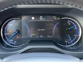 Toyota RAV4 thumbnail 5