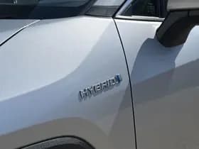 Toyota RAV4 thumbnail 47