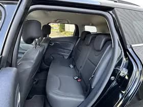 Renault Clio thumbnail 26