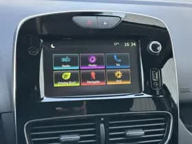 Renault Clio thumbnail 28