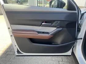 Mazda MX-30 thumbnail 13