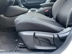 Nissan Qashqai thumbnail 15