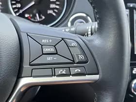 Nissan Qashqai thumbnail 37