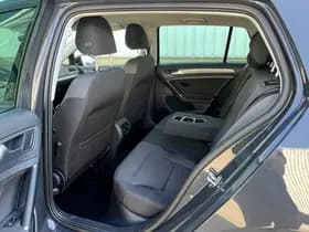 Volkswagen E-Golf thumbnail 18