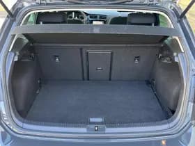 Volkswagen E-Golf thumbnail 21