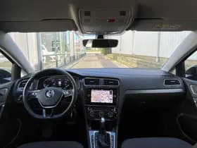 Volkswagen E-Golf thumbnail 6