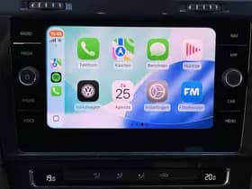 Volkswagen E-Golf thumbnail 78