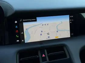 Porsche Taycan thumbnail 19