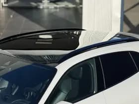 Porsche Taycan thumbnail 22
