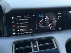 Porsche Taycan thumbnail 34