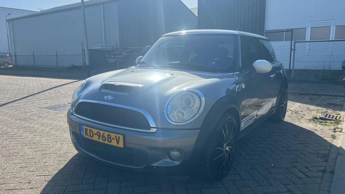 MINI Mini — foto 1