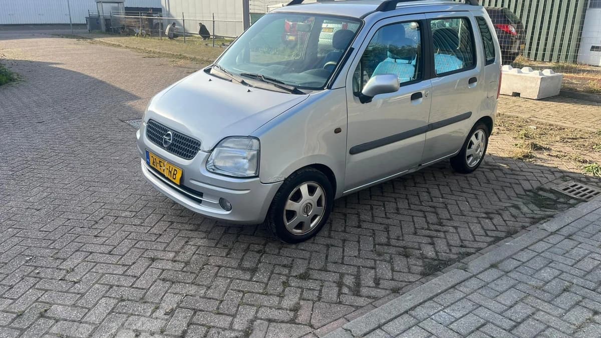 Opel Agila — foto 1