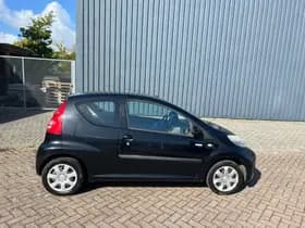 Peugeot 107 thumbnail 8