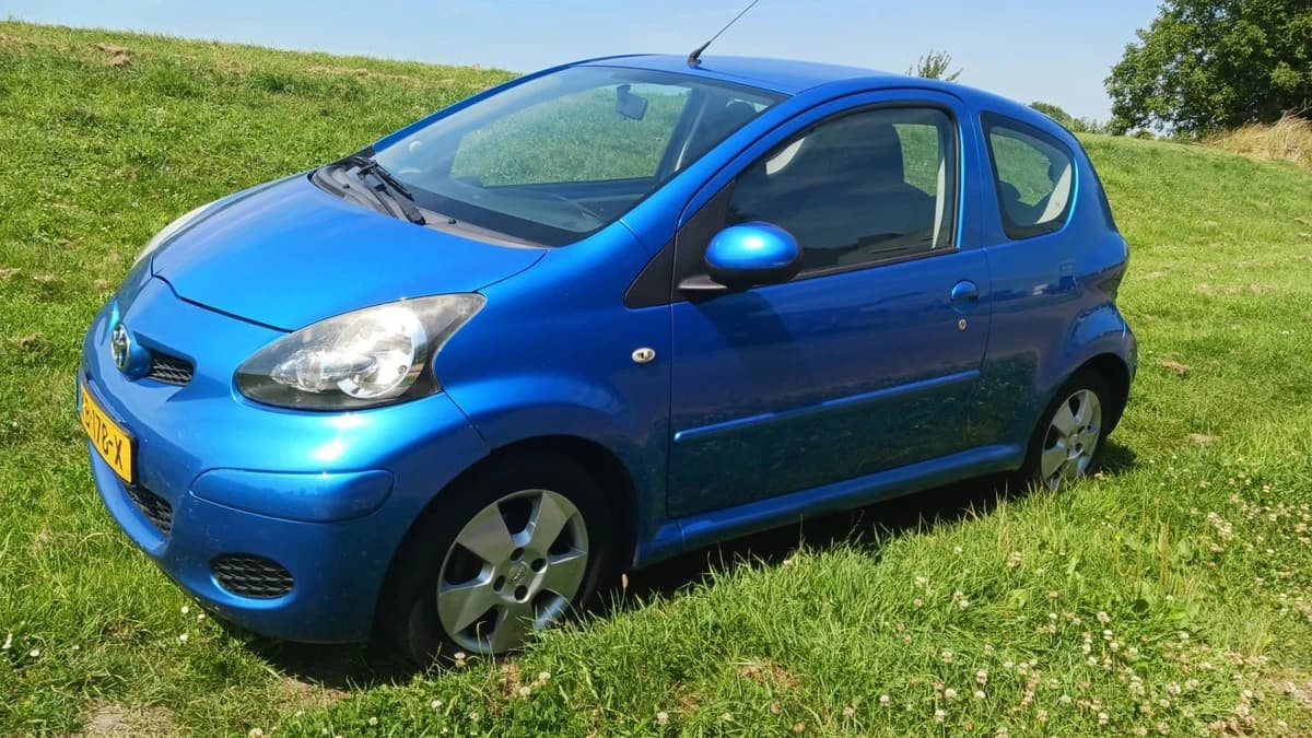 Toyota Aygo — foto 1