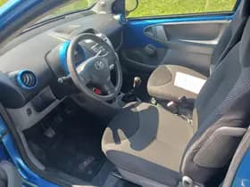 Toyota Aygo thumbnail 10