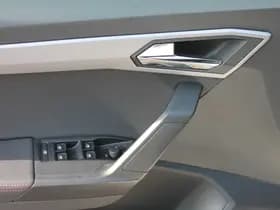 SEAT Arona thumbnail 18