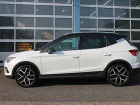 SEAT Arona thumbnail 6