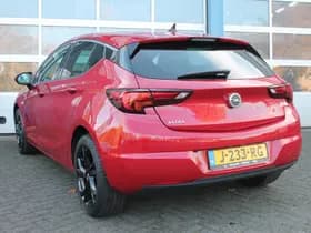 Opel Astra thumbnail 10