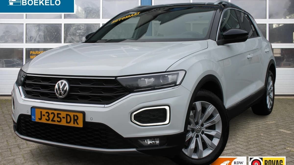 Volkswagen T-Roc — foto 1