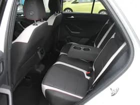 Volkswagen T-Roc thumbnail 15