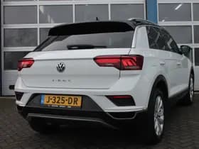 Volkswagen T-Roc thumbnail 9