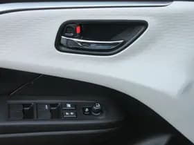 Suzuki Swift thumbnail 16