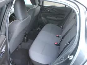 Suzuki Swift thumbnail 18