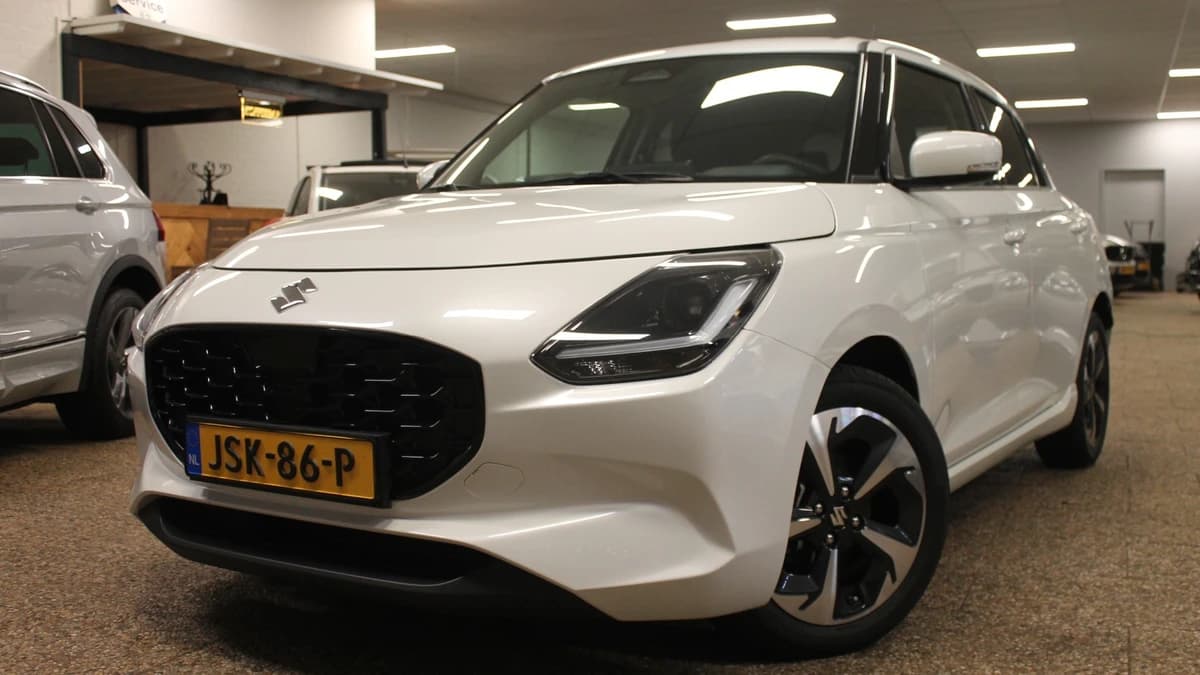 Suzuki Swift — foto 1