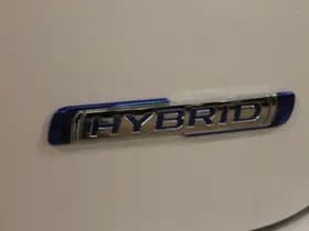 Suzuki Swift thumbnail 18