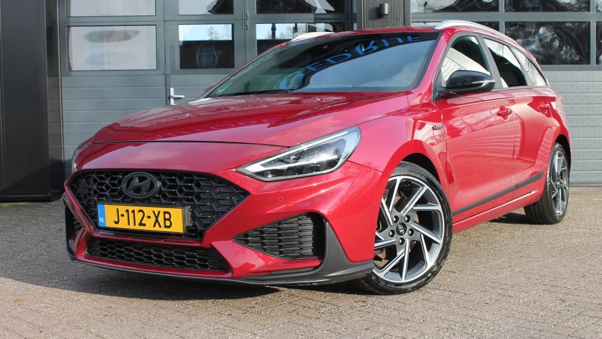 Hyundai i30 — foto 1