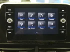 Volkswagen T-Roc thumbnail 25