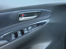 Mazda 2 thumbnail 18