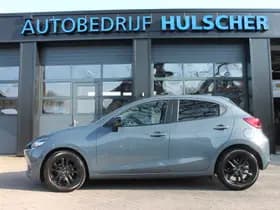 Mazda 2 thumbnail 4