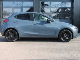 Mazda 2 thumbnail 8