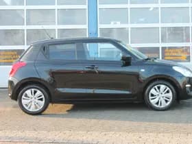 Suzuki Swift thumbnail 7
