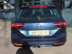 Volkswagen Passat thumbnail 11