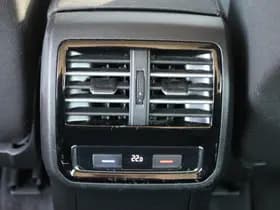 Volkswagen Passat thumbnail 22