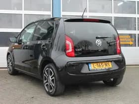 Volkswagen Up thumbnail 11