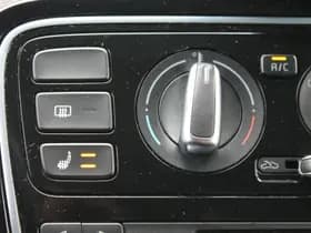Volkswagen Up thumbnail 24