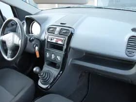 Opel Agila thumbnail 18