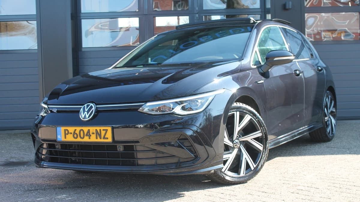 Volkswagen Golf — foto 1
