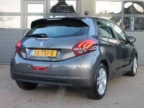 Peugeot 208 thumbnail 10