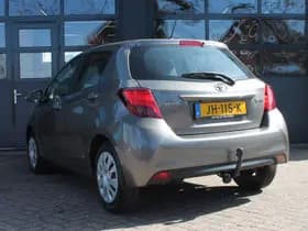 Toyota Yaris thumbnail 11