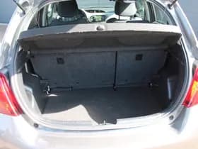 Toyota Yaris thumbnail 14
