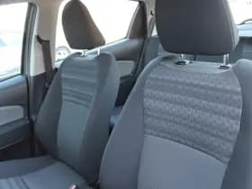 Toyota Yaris thumbnail 18